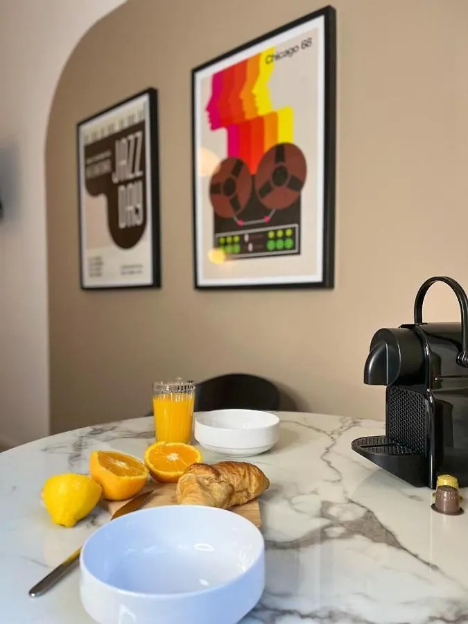 Apartment Suite Bagkammon Place Carnot Lyon France